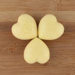 60396-savon-chevrefeuille-coeur25gr